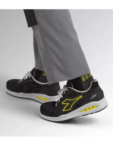 Chaussures de securité basses RUN NET AIRBOX LOW S3 SRC | 701.176221C0200 - Diadora